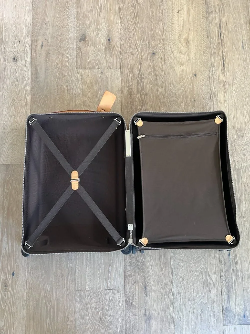 Louis Vuitton Horizon 55